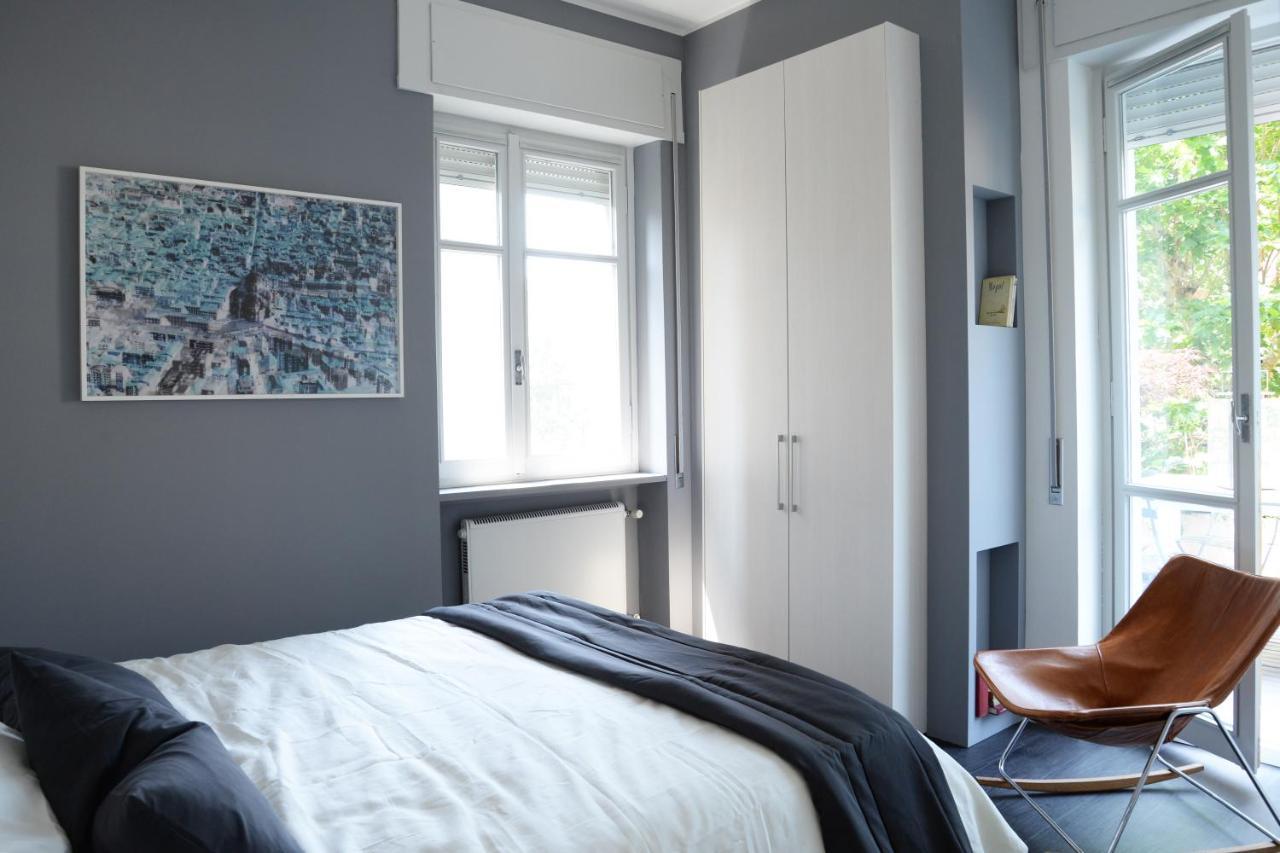 Myhomeincomo - Art Design Suites Luaran gambar